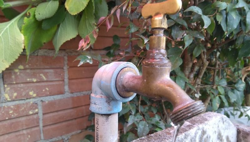 Sanepar informa falta de água para região de Laranjeiras do Sul e anuncia bairros afetados pelo menos até segunda-feira (21/12)