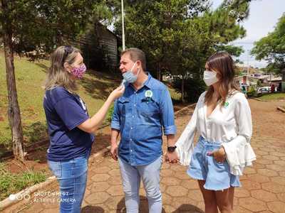Prefeito Berto Silva votou no Caic