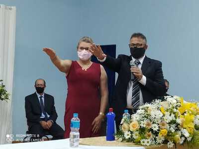 Neimar Granoski e Olga Passarin tomaram posse em Virmond