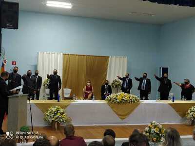 Neimar Granoski e Olga Passarin tomaram posse em Virmond