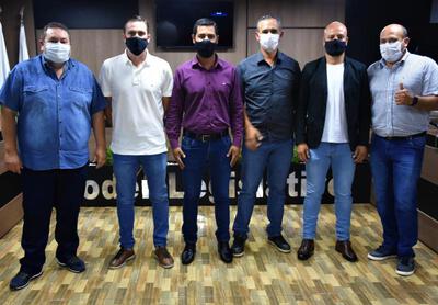 MagrÃ£o foi reeleito presidente da CÃ¢mara Municipal de Vereadores de Laranjeiras do Sul