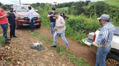 Sindicato Rural de Laranjeiras do Sul e SENAR â€“ PR proporcionam curso de operaÃ§Ã£o de drones a produtores 
