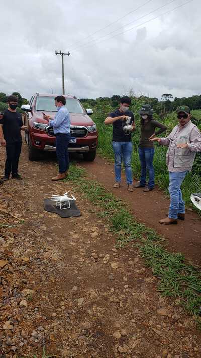 Sindicato Rural de Laranjeiras do Sul e SENAR â€“ PR proporcionam curso de operaÃ§Ã£o de drones a produtores 