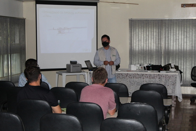 Sindicato Rural de Laranjeiras do Sul e SENAR â€“ PR proporcionam curso de operaÃ§Ã£o de drones a produtores 
