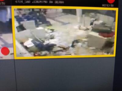 TrÃªs bandidos sÃ£o mortos e um Ã© preso apÃ³s tentativa de roubo a banco no PR