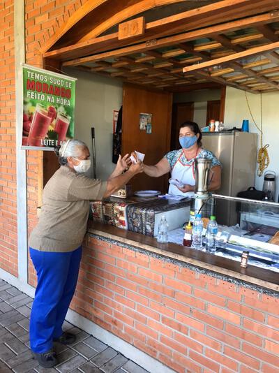Mercado Municipal de Laranjeiras do Sul mantÃ©m atendimento apenas no perÃ­odo da manhÃ£