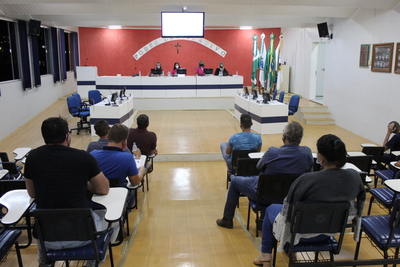 LÃ­deres femininas da Coprossel apresentam projeto para construÃ§Ã£o de nova gruta na comunidade Linha Nova - RBI