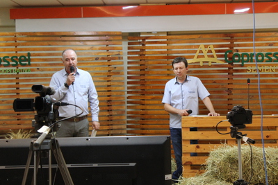 Coprossel  -  Conhecimento Ã© a semente da produtividade e rentabilidade no Agro