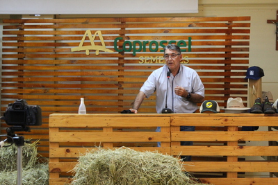 Coprossel  -  Conhecimento Ã© a semente da produtividade e rentabilidade no Agro