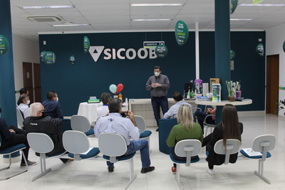Sicoob Credicapital comemora 7 anos em Laranjeiras do Sul 