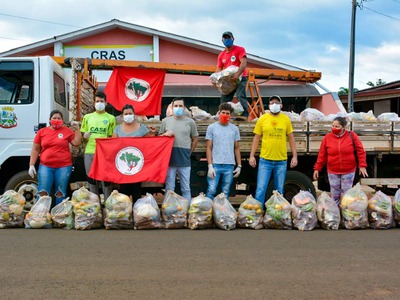 6 toneladas de alimentos foram produzidos e doados por acampados  em Rio Bonito do IguaÃ§u â€“ PR