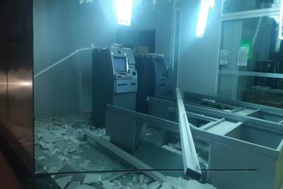 Campo Bonito: Criminosos explodem AgÃªncia do Banco Sicredi durante a madrugada