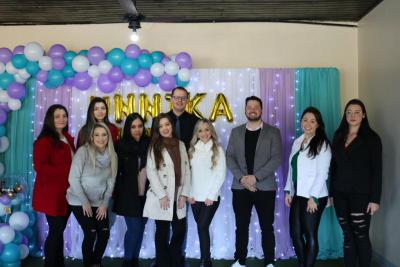 Ãšnnika Centro OdontolÃ³gico comemora 1 ano em Laranjeiras do Sul 