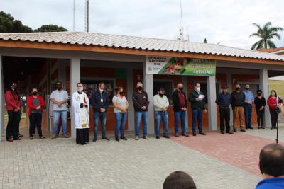 Poder pÃºblico em Rio Bonito do IguaÃ§u inaugurou (15/07) espaÃ§o fÃ­sico para Feira do Produtor Rural 