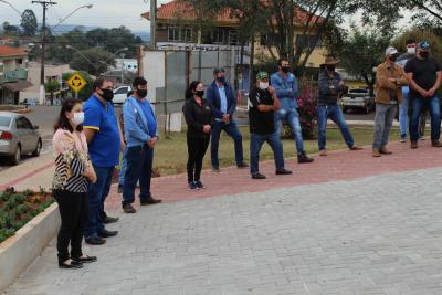 Poder pÃºblico em Rio Bonito do IguaÃ§u inaugurou (15/07) espaÃ§o fÃ­sico para Feira do Produtor Rural 