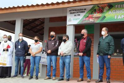 Poder pÃºblico em Rio Bonito do IguaÃ§u inaugurou (15/07) espaÃ§o fÃ­sico para Feira do Produtor Rural 