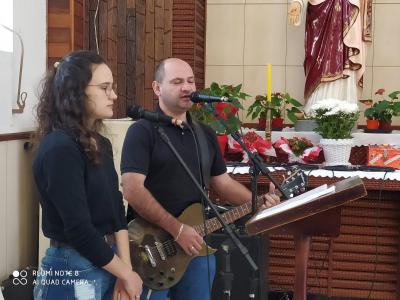 ProcissÃ£o e bÃªnÃ§Ã£o dos carros no dia da Padroeira Santâ€™Ana