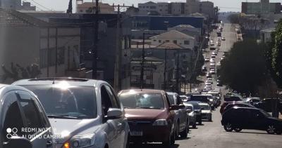 ProcissÃ£o e bÃªnÃ§Ã£o dos carros no dia da Padroeira Santâ€™Ana