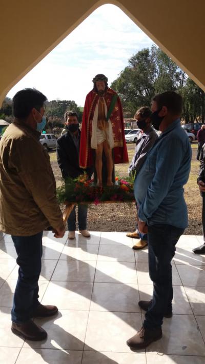 FESTA DO SENHOR BOM JESUS NO DIVISOR EM NOVA LARANJEIRAS TEVE TRIDUO, CARREATA E MISSA SOLENE
