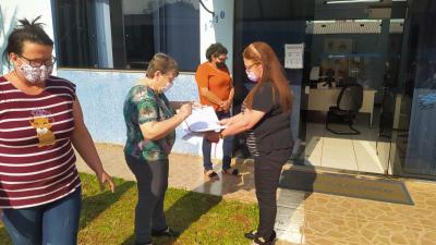 Moradores do Bairro Cristo Rei Cobram Sanepar para InstalaÃ§Ã£o da Rede de Esgoto nas principais ruas do Bairro
