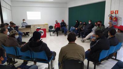 Escritor e Economista Eduardo Moreira está visitando Laranjeiras do Sul