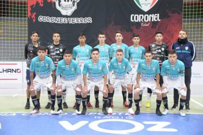 Laranjeirense AndrÃ© Palhano Smak foi convocado pela seleÃ§Ã£o paranaense sub 17 para a TaÃ§a Brasil.