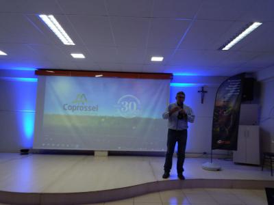 Coprossel e Bayer fazem o lanÃ§amento regional de novo inseticida para controle de percevejo na soja 