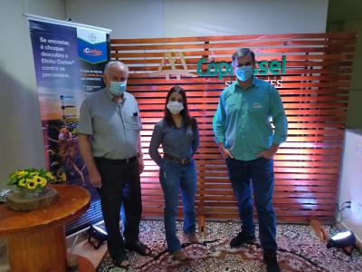 Coprossel e Bayer fazem o lanÃ§amento regional de novo inseticida para controle de percevejo na soja 