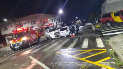 Laranjeiras: Acidente no centro deixa uma mulher ferida