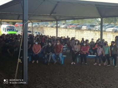 Missa das CrianÃ§as Ã© celebrada pelo bispo dom Amilton