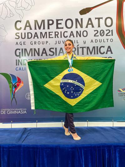 Trio Juvenil de Cascavel com Rafaela enraizada em Laranjeiras do Sul conquistaram duas medalhas de Ouro no Sul Americano da ColÃ´mbia. 