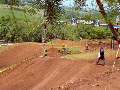 Tudo Pronto para o Motocross e Rodeio Country em Rio Bonito do IguaÃ§u