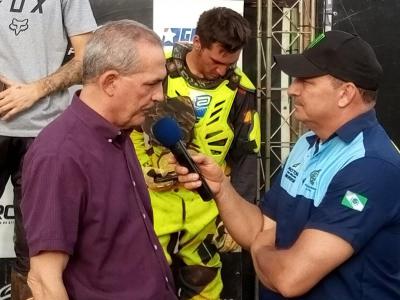Casa Cheia em Rio Bonito do IguaÃ§u para prestigiar o Paranaense de Motocross e Rodeio Coutry