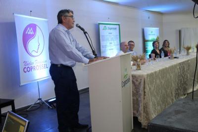 Coprossel realiza a formatura da segunda turma do Programa de Desenvolvimento da LideranÃ§a Feminina 