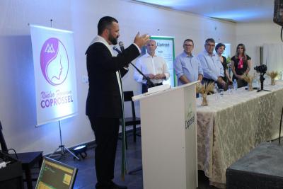 Coprossel realiza a formatura da segunda turma do Programa de Desenvolvimento da LideranÃ§a Feminina 