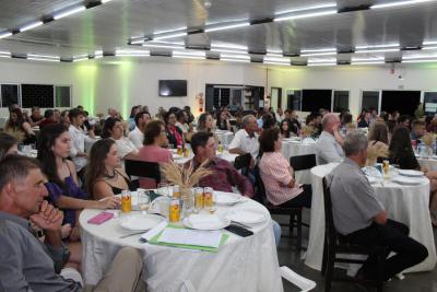 Coprossel realiza a formatura da segunda turma do Programa de Desenvolvimento da LideranÃ§a Feminina 