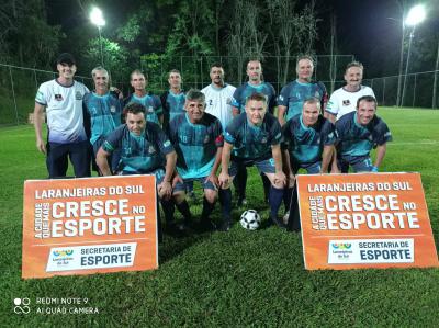 Laranjeiras do Sul estreia com vitÃ³ria na Copa R10 270+ de Futebol Sete Veteranos
