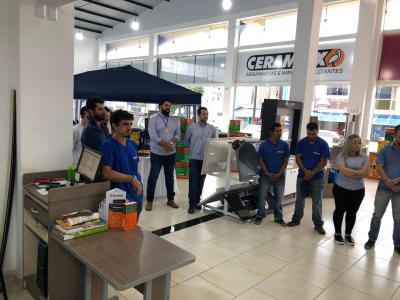 Constru e Cia de Laranjeiras do Sul inaugura novo espaÃ§o 