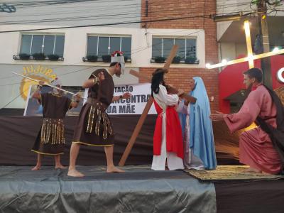ProcissÃ£o Luminosa em Laranjeiras do Sul reuniu mais de 5 mil FiÃ©is