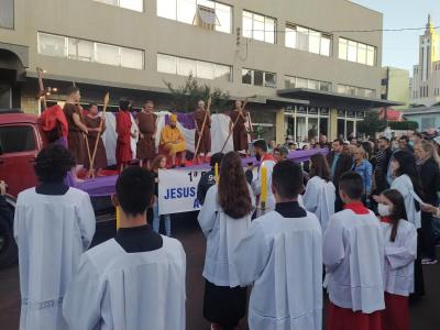 Procissão Luminosa em Laranjeiras do Sul reuniu mais de 5 mil Fiéis