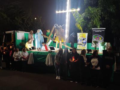 ProcissÃ£o Luminosa em Laranjeiras do Sul reuniu mais de 5 mil FiÃ©is
