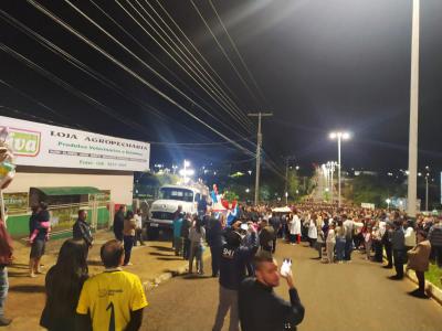 ProcissÃ£o Luminosa em Laranjeiras do Sul reuniu mais de 5 mil FiÃ©is