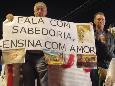 Procissão Luminosa em Laranjeiras do Sul reuniu mais de 5 mil Fiéis