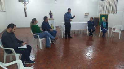 ReuniÃ£o Define EsboÃ§o da ProgramaÃ§Ã£o da Festa em Louvor a Padroeira Sant'Ana