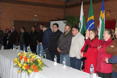 No AniversÃ¡rio de 32 anos do Virmond, Prefeito Neimar anuncia mais de 4 milhÃµes de Investimentos