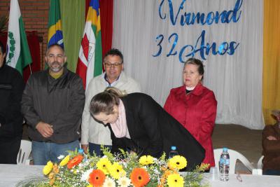 No AniversÃ¡rio de 32 anos do Virmond, Prefeito Neimar anuncia mais de 4 milhÃµes de Investimentos