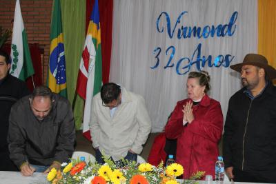 No AniversÃ¡rio de 32 anos do Virmond, Prefeito Neimar anuncia mais de 4 milhÃµes de Investimentos