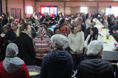 No AniversÃ¡rio de 32 anos do Virmond, Prefeito Neimar anuncia mais de 4 milhÃµes de Investimentos