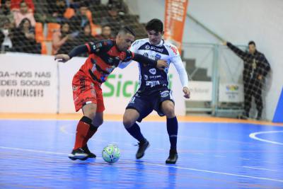 OperÃ¡rio Laranjeiras sai na frente, mas leva a virada do Pato Futsal em jogo de ida das oitavas de finais da Copa Do Brasil Sicredi de Futsal.