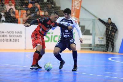 Operário Laranjeiras sai na frente, mas leva a virada do Pato Futsal em jogo de ida das oitavas de finais da Copa Do Brasil Sicredi de Futsal.